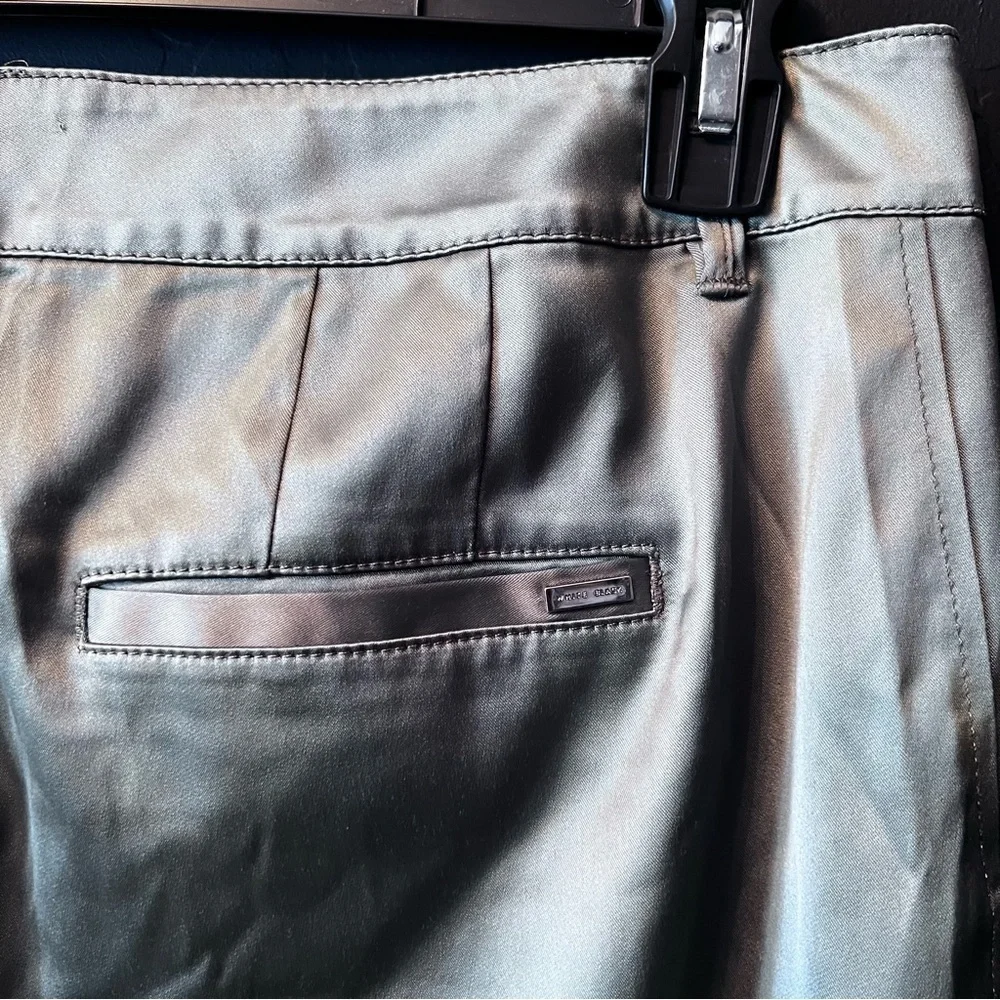 White House black Market women cargo pants Size: 10 Color: Olive Green